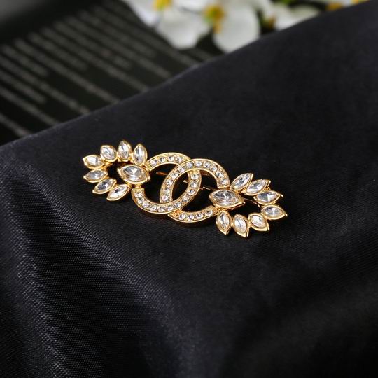 Chanel Brooch 12lyh109